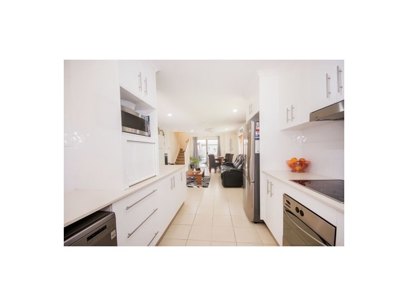 4/187 Nebo Rd, West Mackay QLD 4740