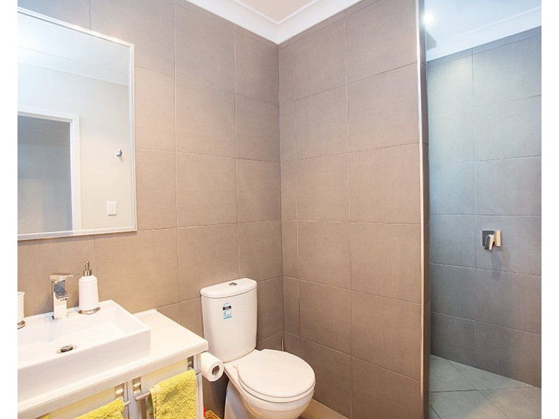 Unit 2/24 East Gordon Street, Mackay QLD 4740
