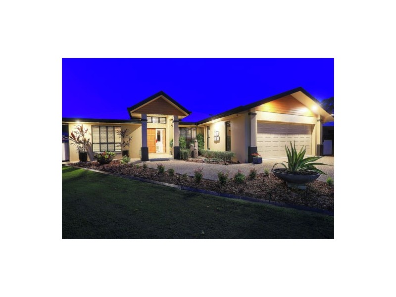 14 Carmela Court, Ooralea QLD 4740