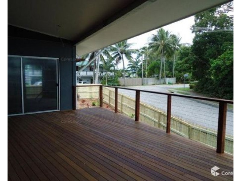 4 Mango Ave, Eimeo QLD 4740