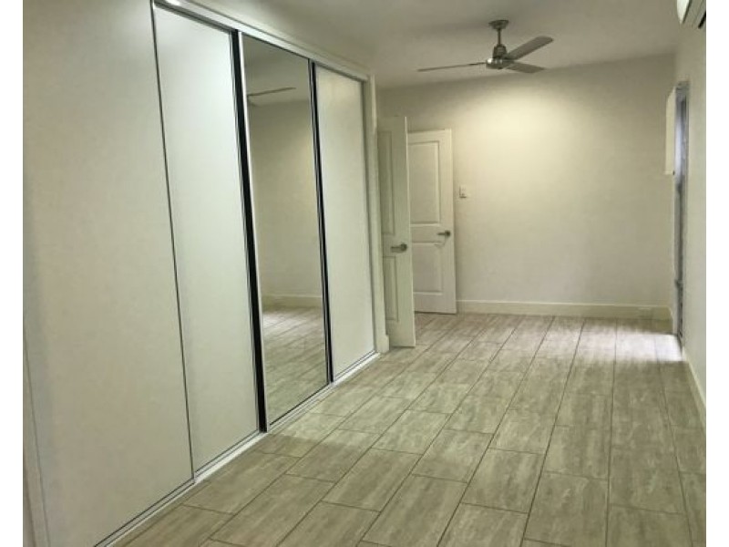 4 Mango Ave, Eimeo QLD 4740