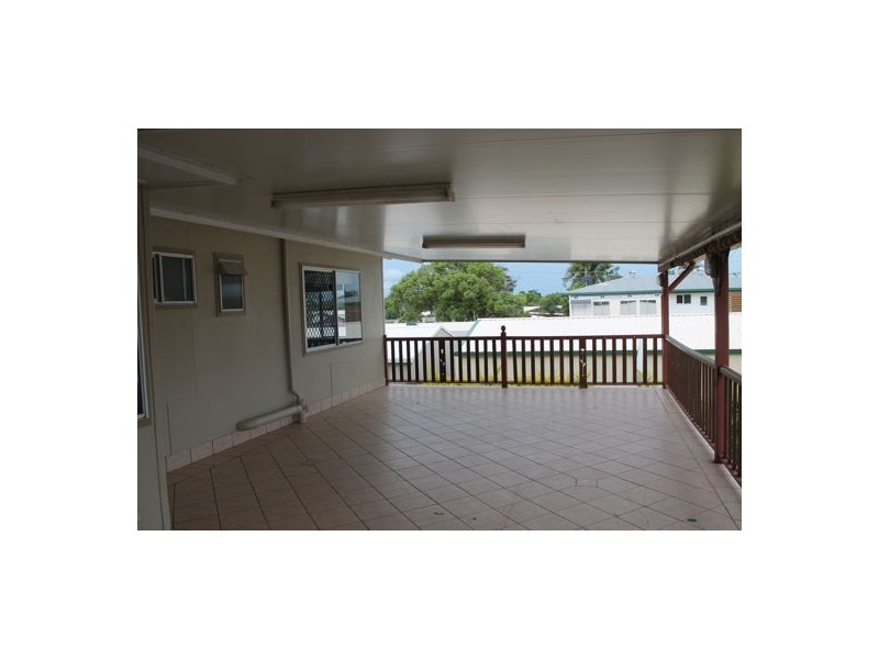 1 Carl Murray Street, Beaconsfield QLD 4740