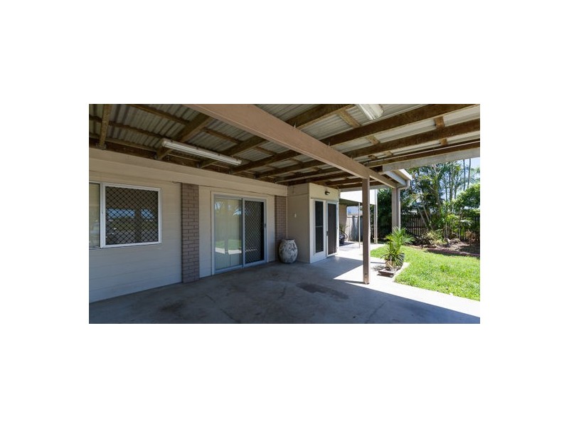 213 Bridge Road, South Mackay QLD 4740