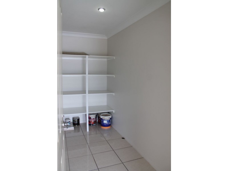 2 Bilgola Place, Blacks Beach QLD 4740