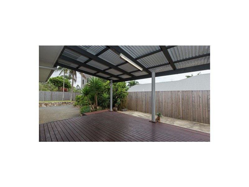 7 Houdewind Street, Eimeo QLD 4740