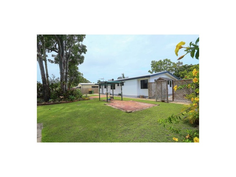 8 Gooding Street, Andergrove QLD 4740