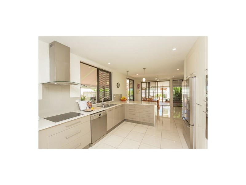 4 Cheribon Avenue, Mount Pleasant QLD 4740