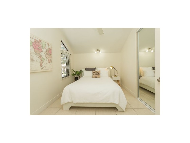 4 Cheribon Avenue, Mount Pleasant QLD 4740