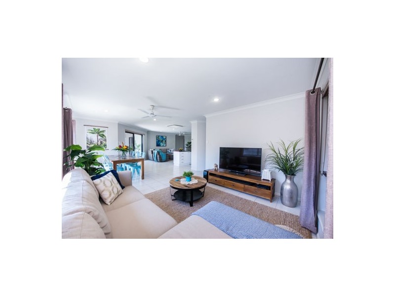 20 Debbiesue Drive, Mount Pleasant QLD 4740