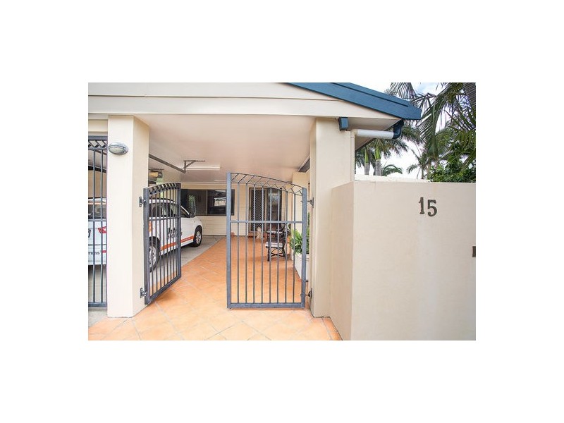 15 Ulanda Drive, South Mackay QLD 4740