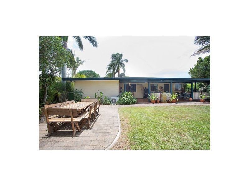 15 Ulanda Drive, South Mackay QLD 4740