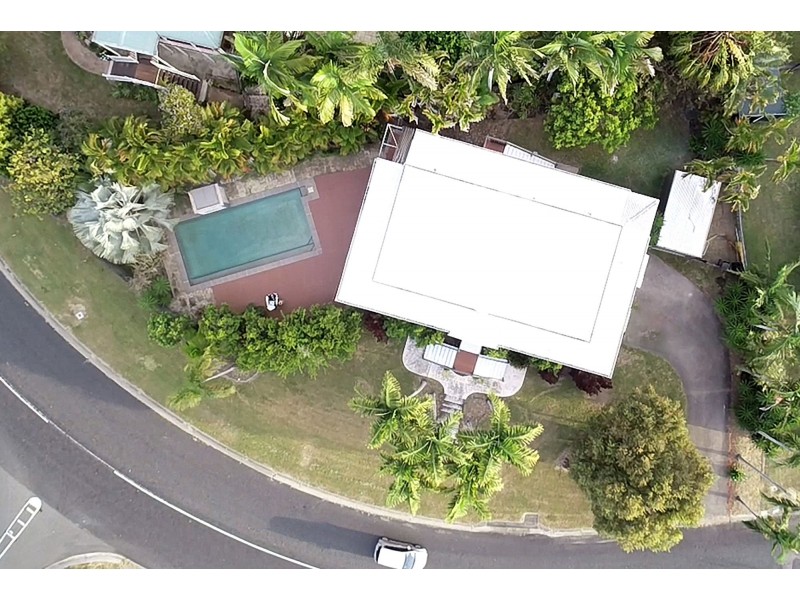 15 Woodlands Drive, Eimeo QLD 4740