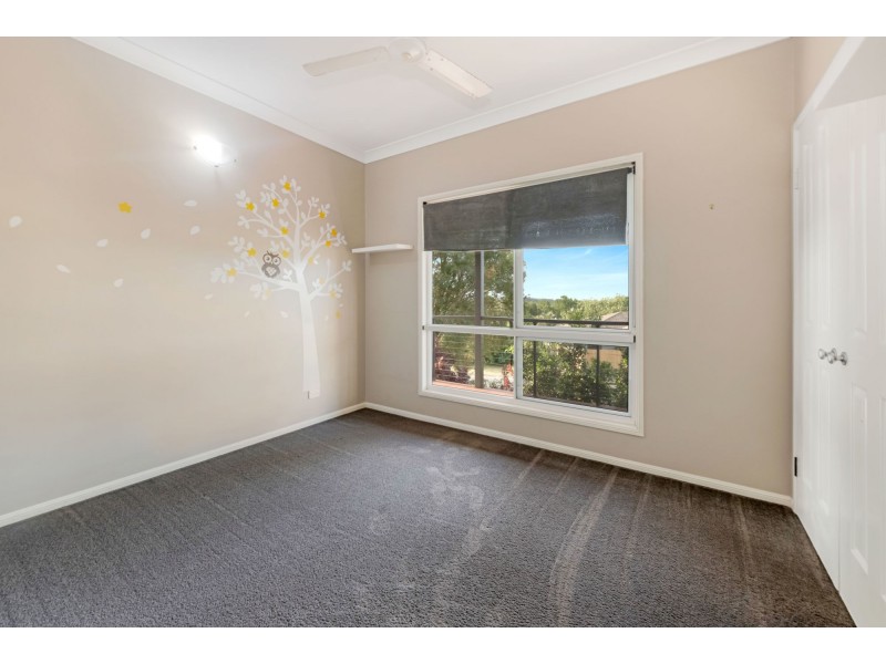 15 Woodlands Drive, Eimeo QLD 4740