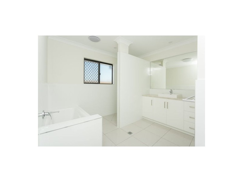 28 Karwin Drive, Andergrove QLD 4740