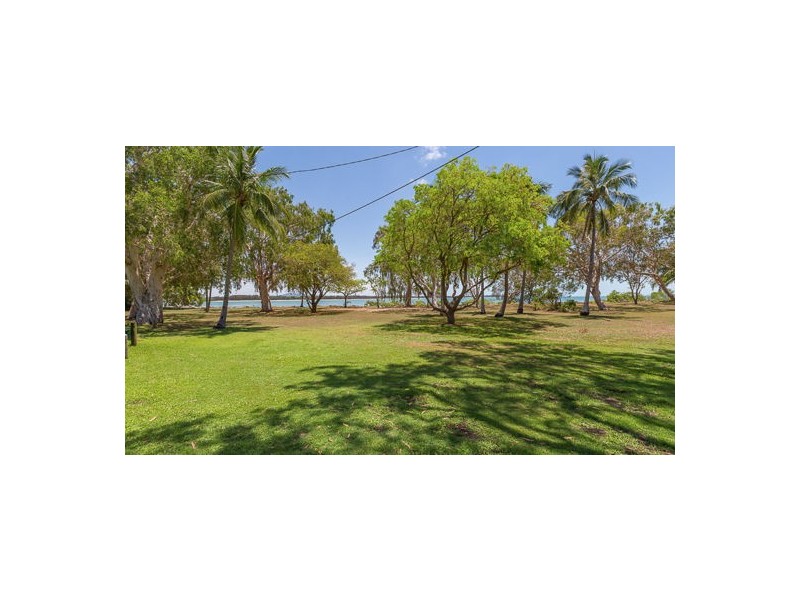 3 Swallow Street, Slade Point QLD 4740