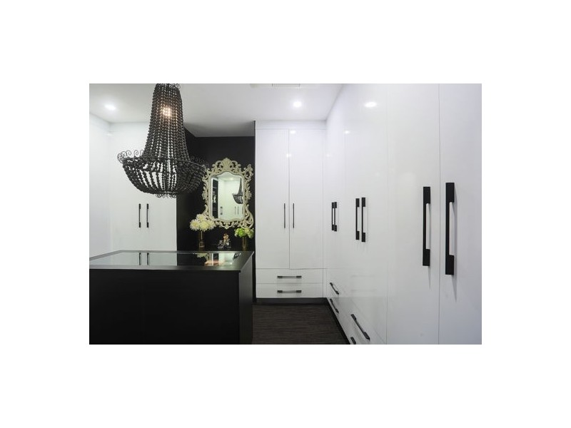11 Joseph Court, Glenella QLD 4740