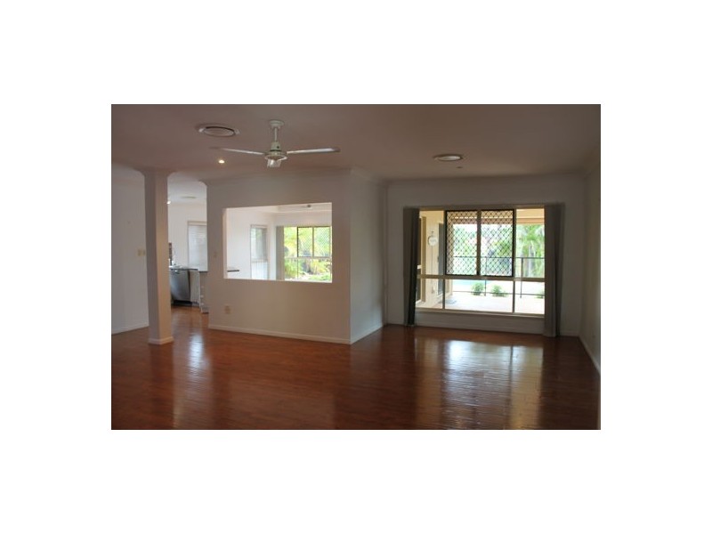 18 Portside Place, Shoal Point QLD 4750