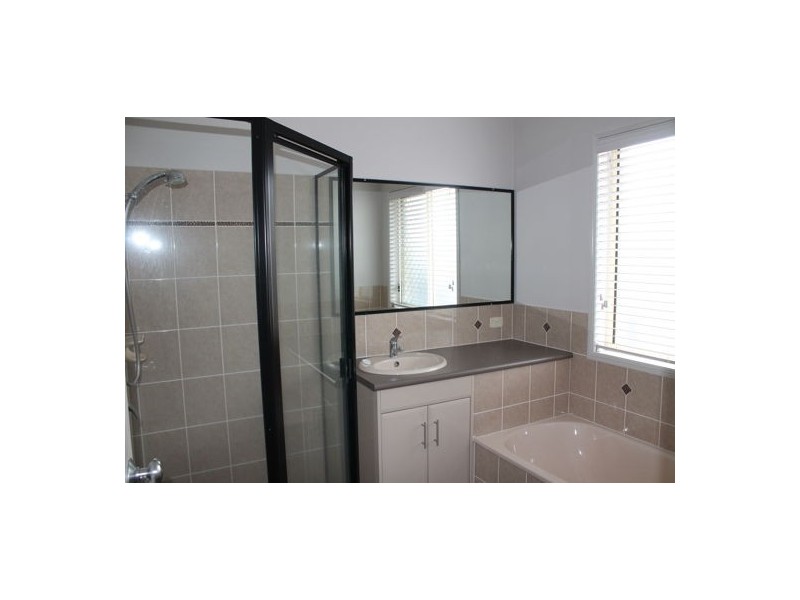 18 Portside Place, Shoal Point QLD 4750