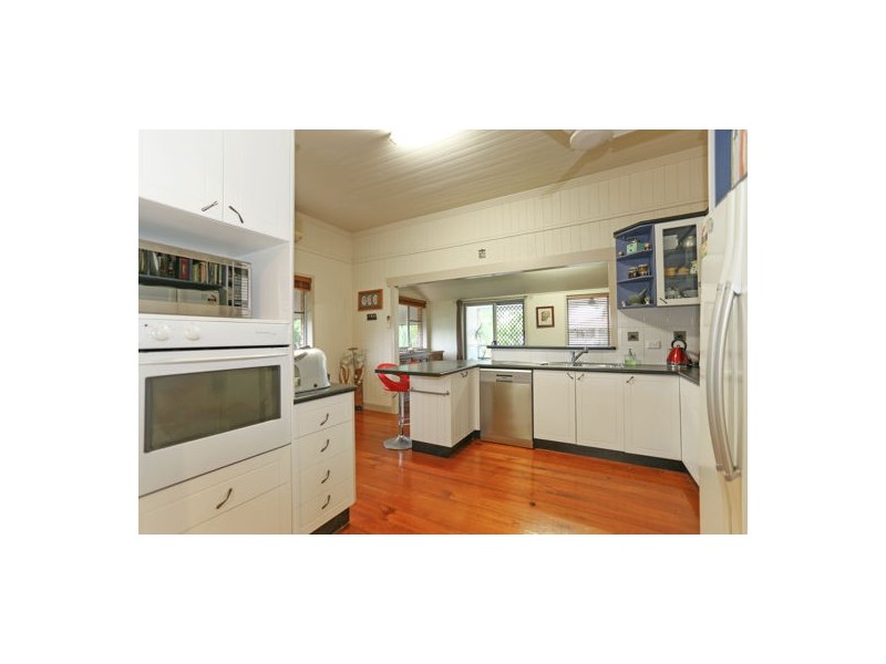 26 Schaefer Street, West Mackay QLD 4740