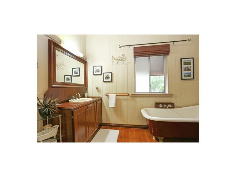 26 Schaefer Street, West Mackay QLD 4740