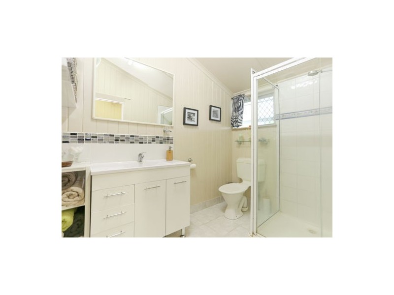 26 Schaefer Street, West Mackay QLD 4740