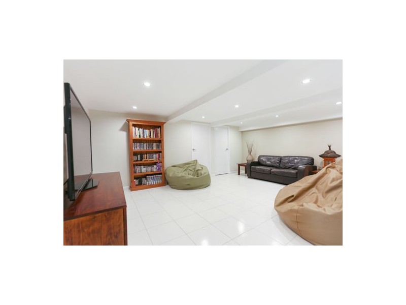 26 Schaefer Street, West Mackay QLD 4740