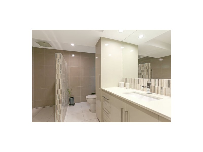 26 Schaefer Street, West Mackay QLD 4740