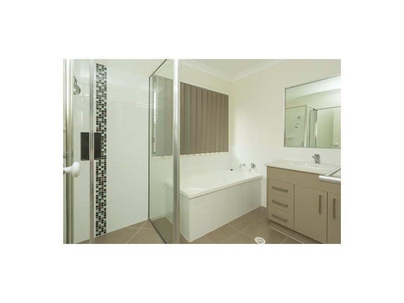 17 College Court, North Mackay QLD 4740