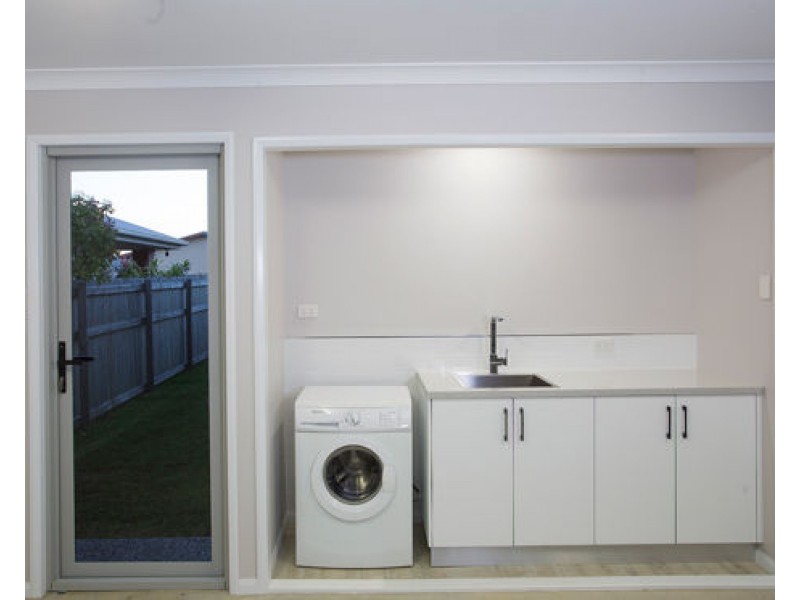 14 Joseph Court, Glenella QLD 4740