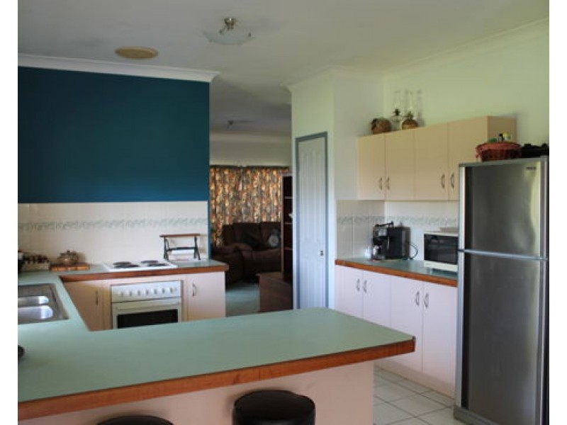 10 Frank Paul Street, Andergrove QLD 4740
