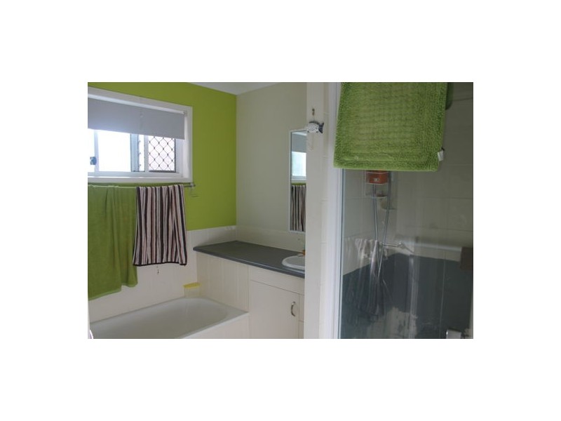 4/27 Lorraine Court, Andergrove QLD 4740