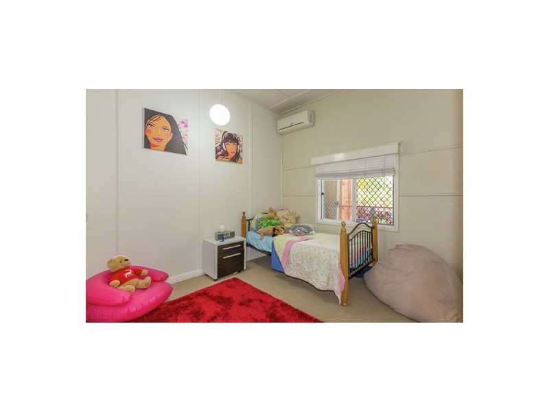 3 Swallow Street, Slade Point QLD 4740
