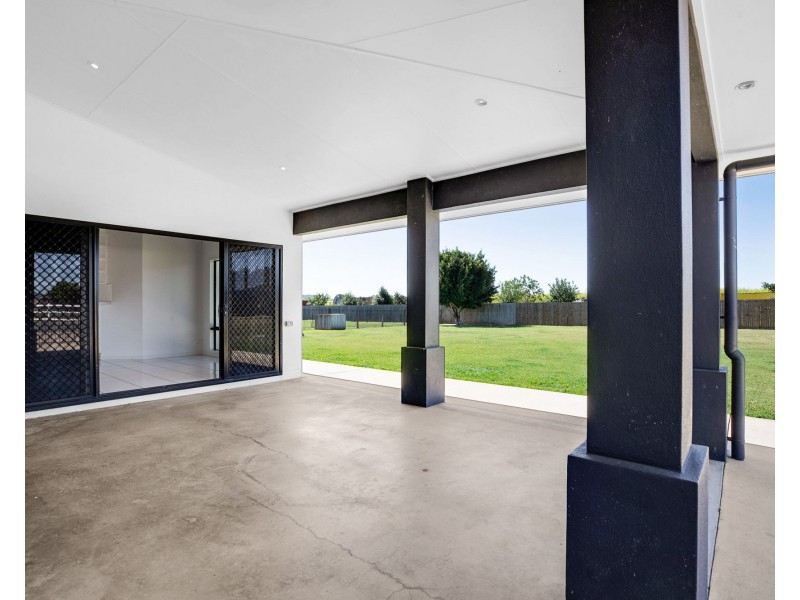 51 Clive Rogers Drive, Mirani QLD 4754