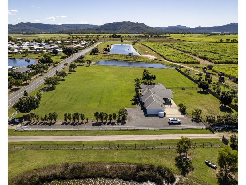51 Clive Rogers Drive, Mirani QLD 4754