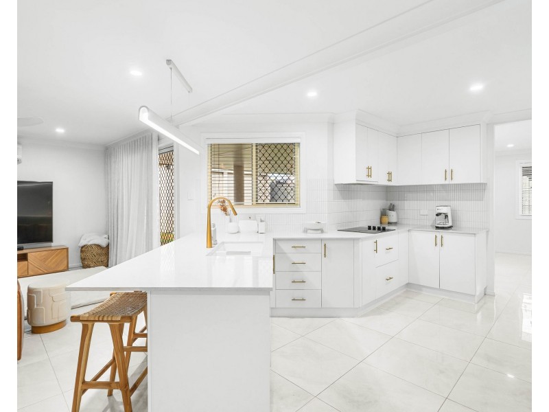 11 Marlin Court, Andergrove QLD 4740