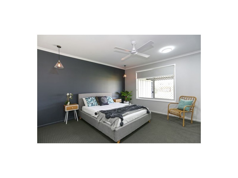 24 Peatey Street, Andergrove QLD 4740