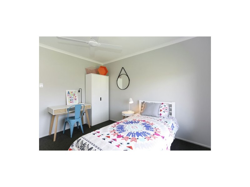 24 Peatey Street, Andergrove QLD 4740