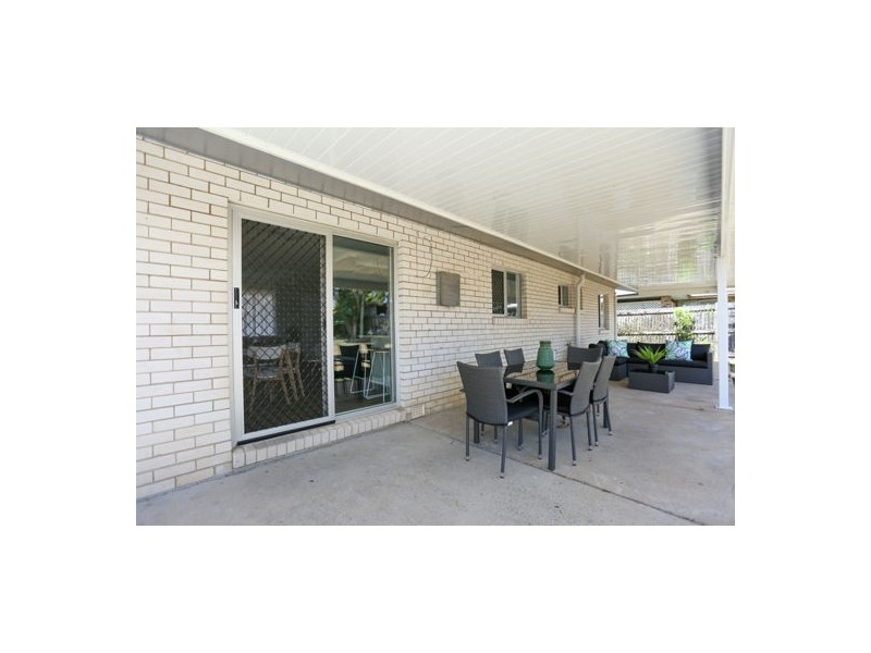 24 Peatey Street, Andergrove QLD 4740