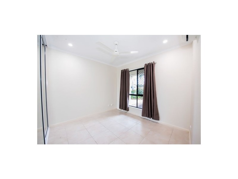 30 Robinson Ave, Walkerston QLD 4751