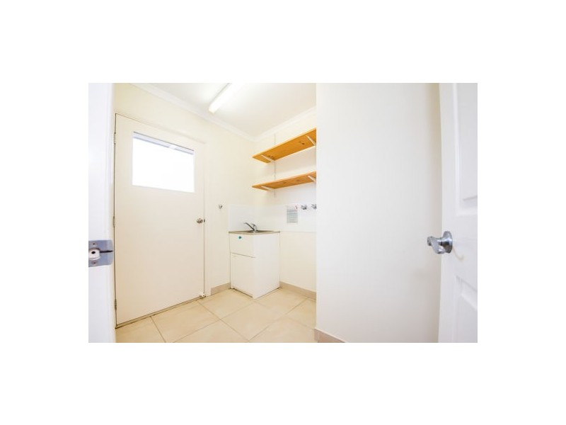 30 Robinson Ave, Walkerston QLD 4751