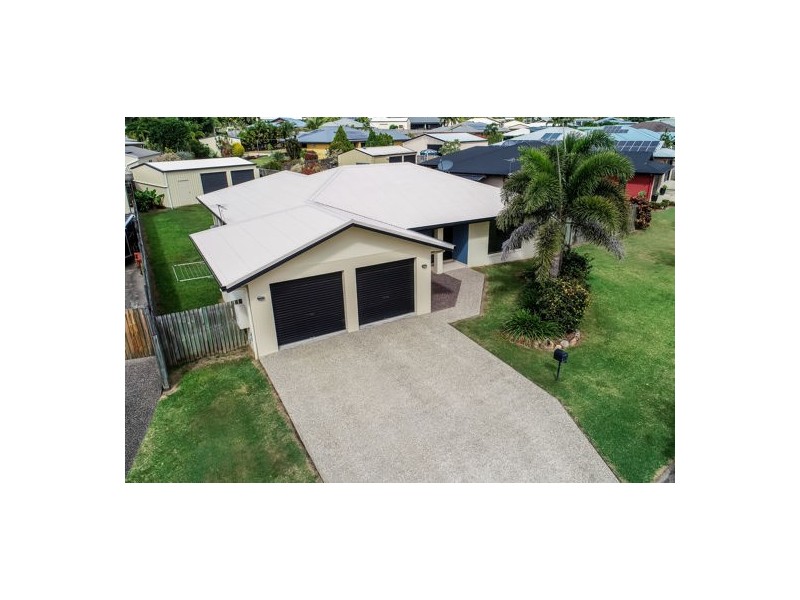 30 Robinson Ave, Walkerston QLD 4751