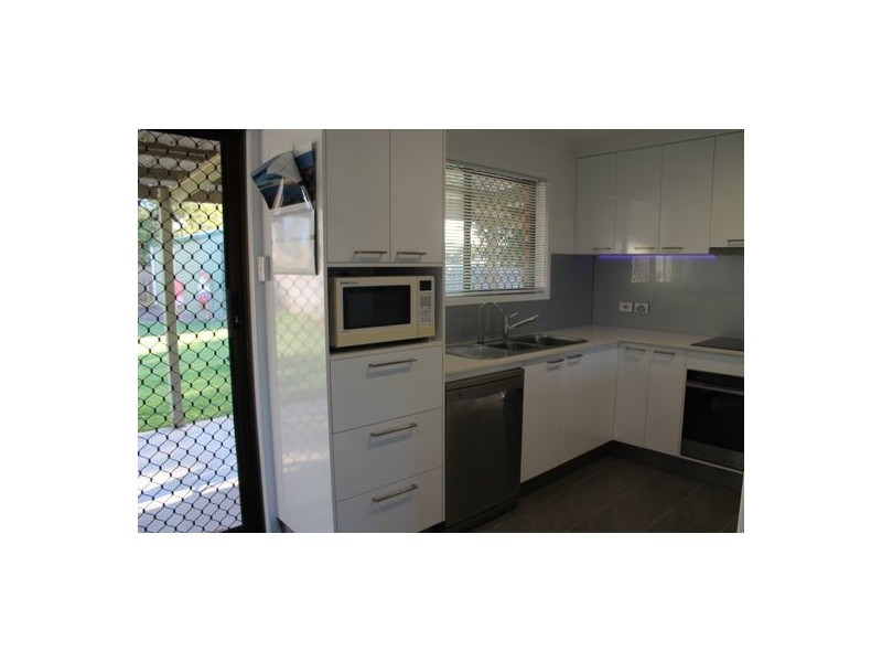 4 Katherine Court, Andergrove QLD 4740