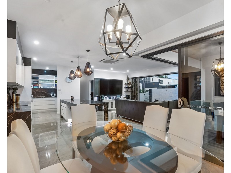 19 Joseph Court, Glenella QLD 4740