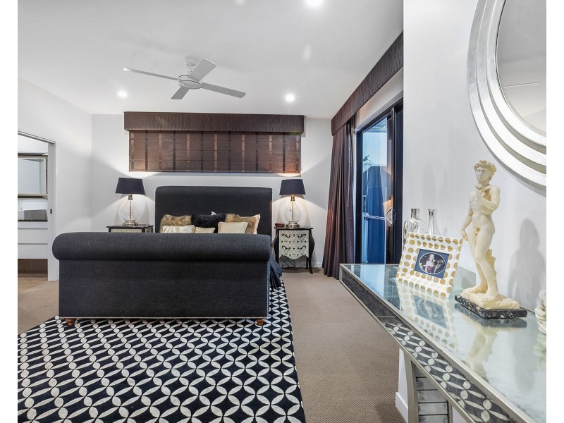 19 Joseph Court, Glenella QLD 4740