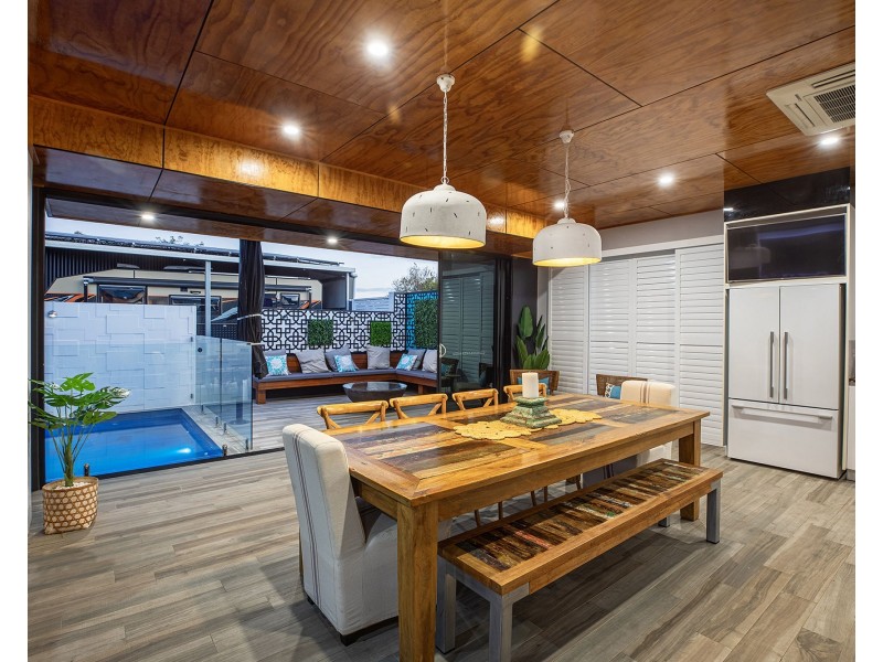 19 Joseph Court, Glenella QLD 4740