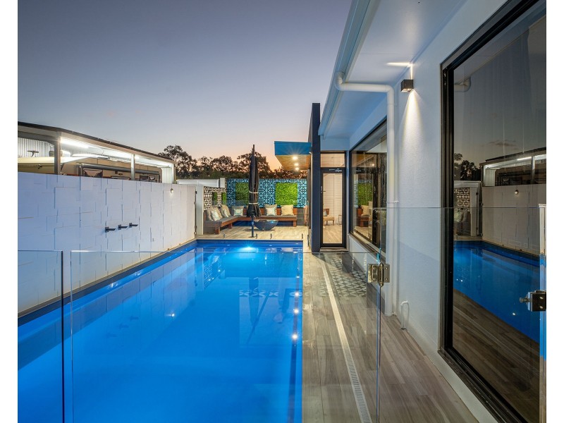 19 Joseph Court, Glenella QLD 4740