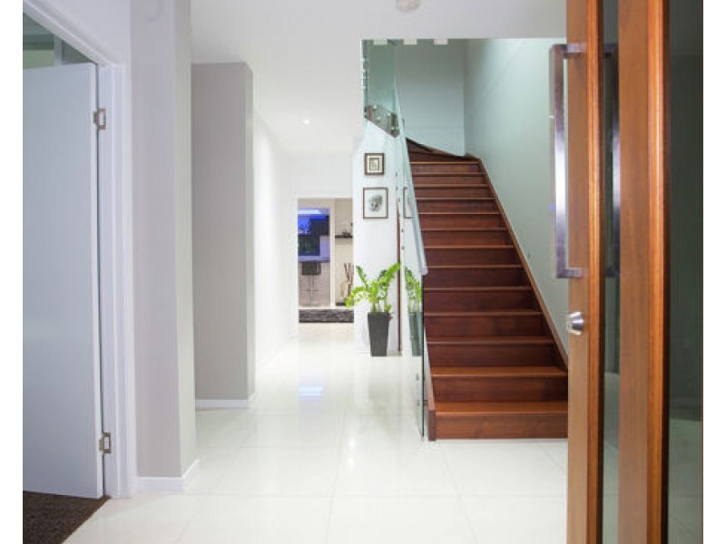 16 Turtle Place, Blacks Beach QLD 4740