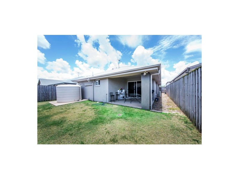 46 Coogee Terrace, Blacks Beach QLD 4740