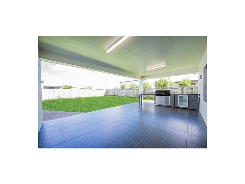 87 Victor Avenue, Glenella QLD 4740