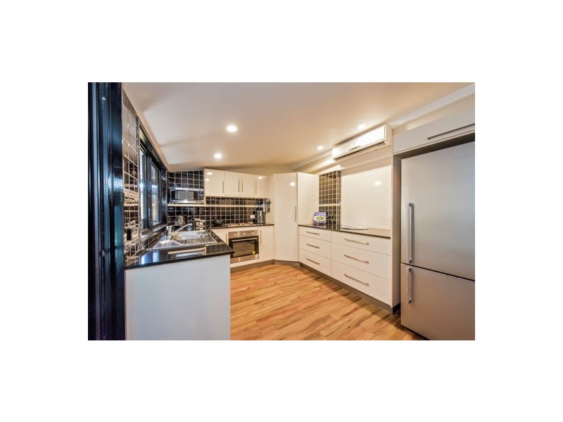 75 Malcomson Street, North Mackay QLD 4740